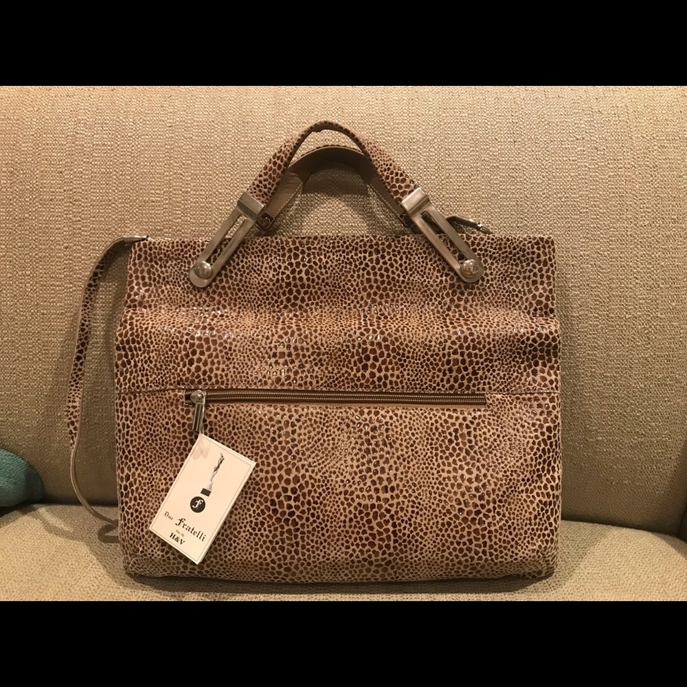 Due Fratelli Convertible Leather Handbag